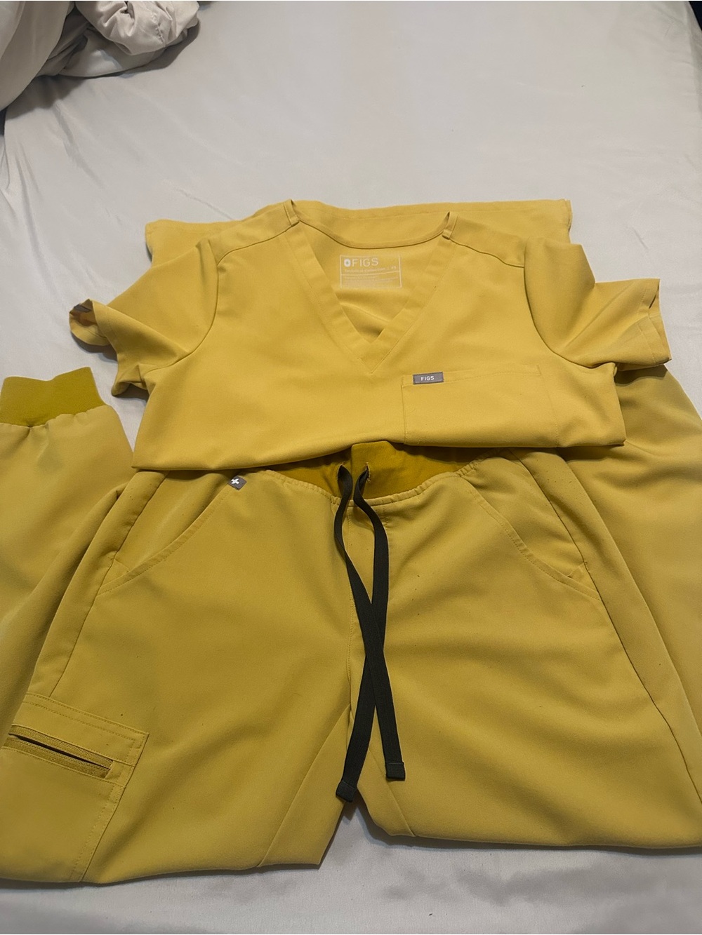 Figs Women's Mustard Yellow Scrub Top and Jogger Set